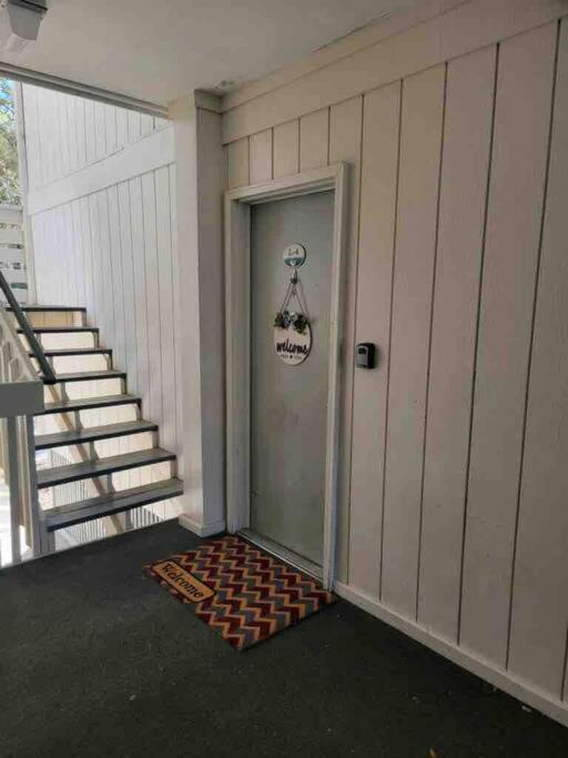 2022 Renovated 2-Bdrm Cozy, Lovely Condo W/Parking! Hilton Head Island Exterior photo